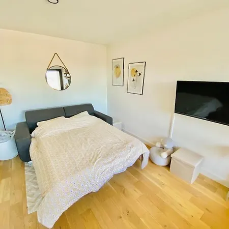 Apartment Lumineux 2 - Quartier Calme Au Pied Du Metro