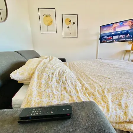 Lumineux 2 - Quartier Calme Au Pied Du Metro Apartment *